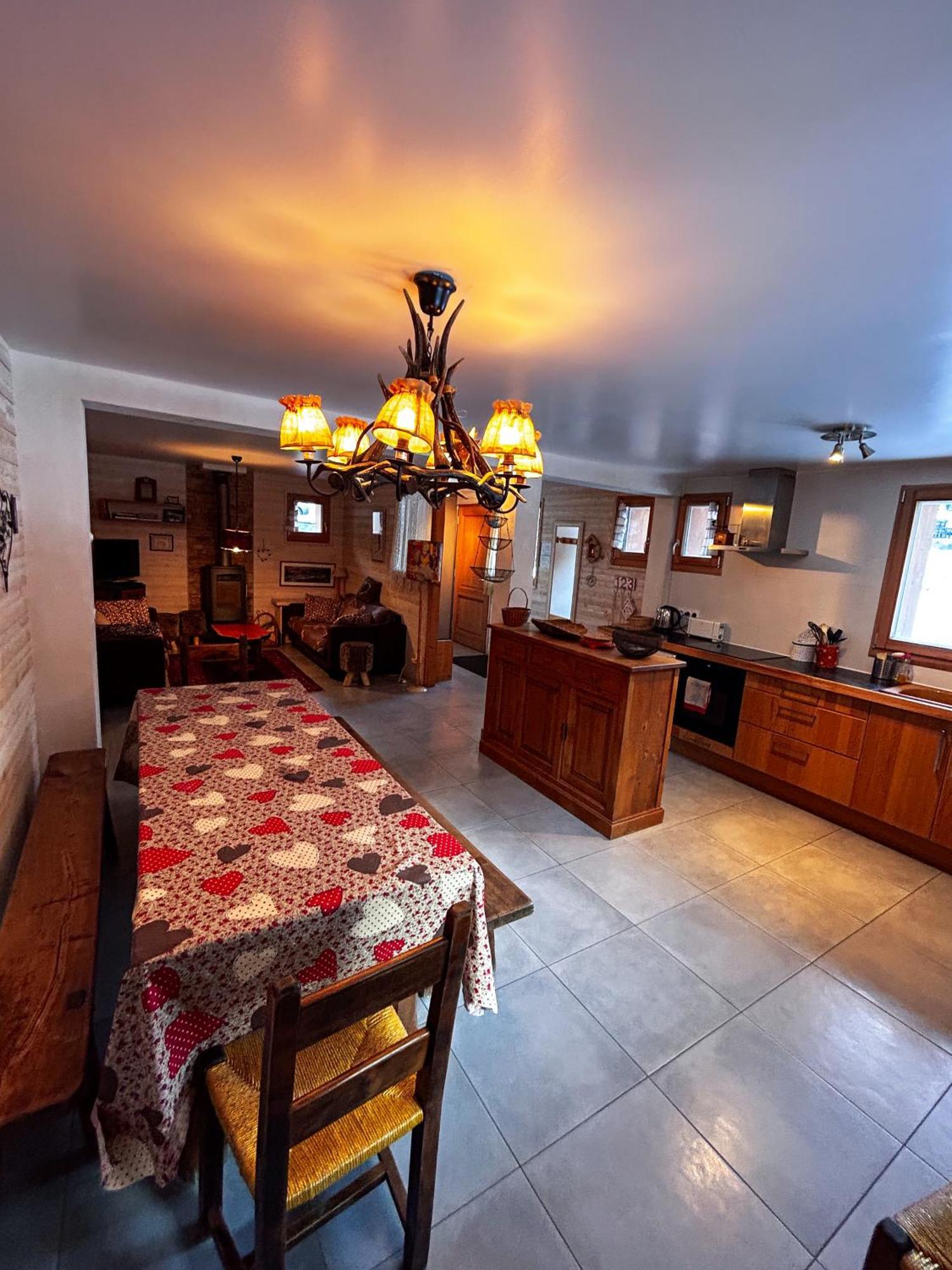 Apartment La Savoyarde